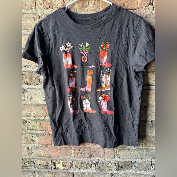 Floral Boot Print Black Tee - Picture 1 of 4